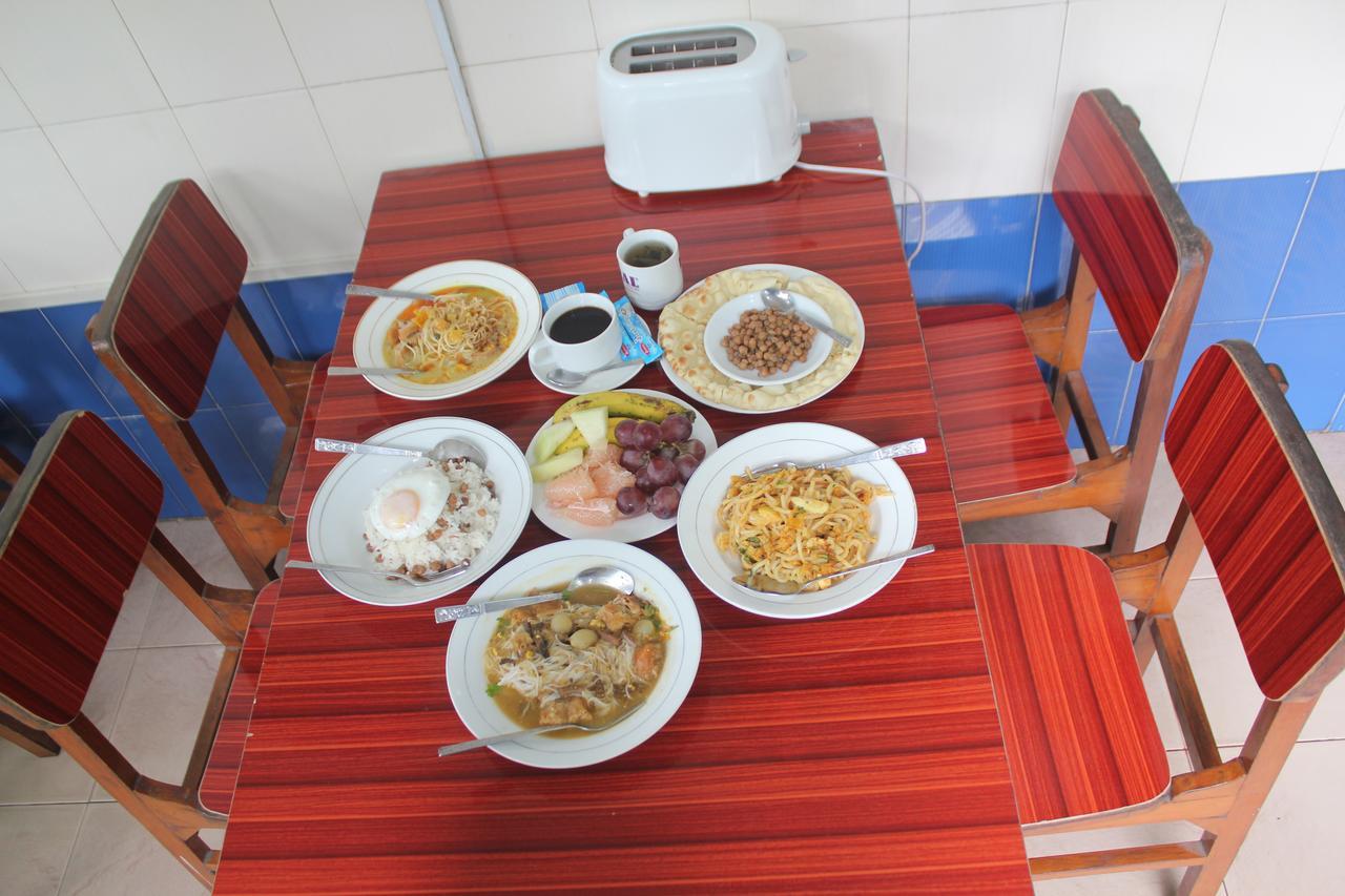 Mother Land Inn 2 Yangon Exterior foto